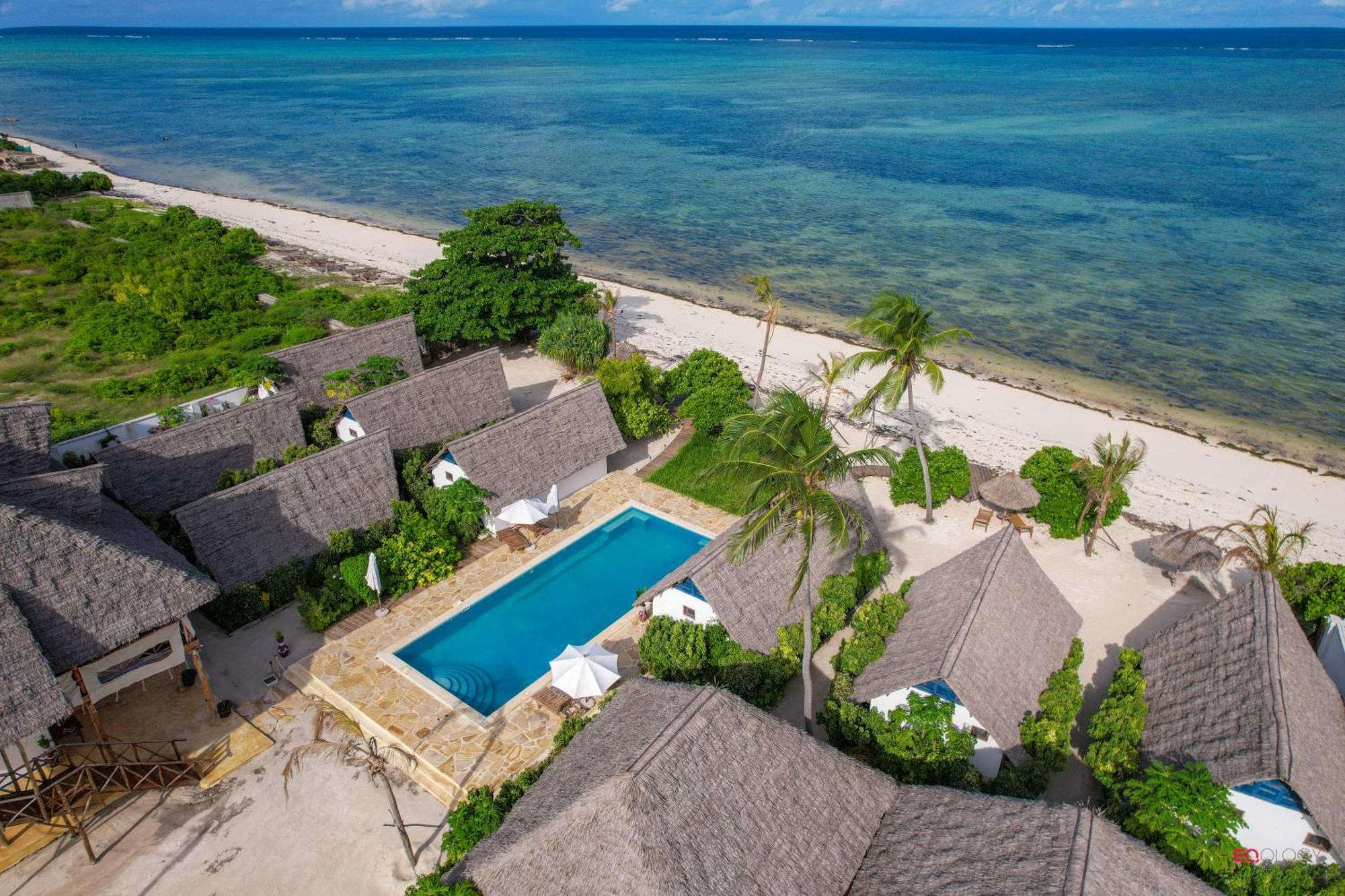 Juana Ocean Villas Makunduchi Exterior photo